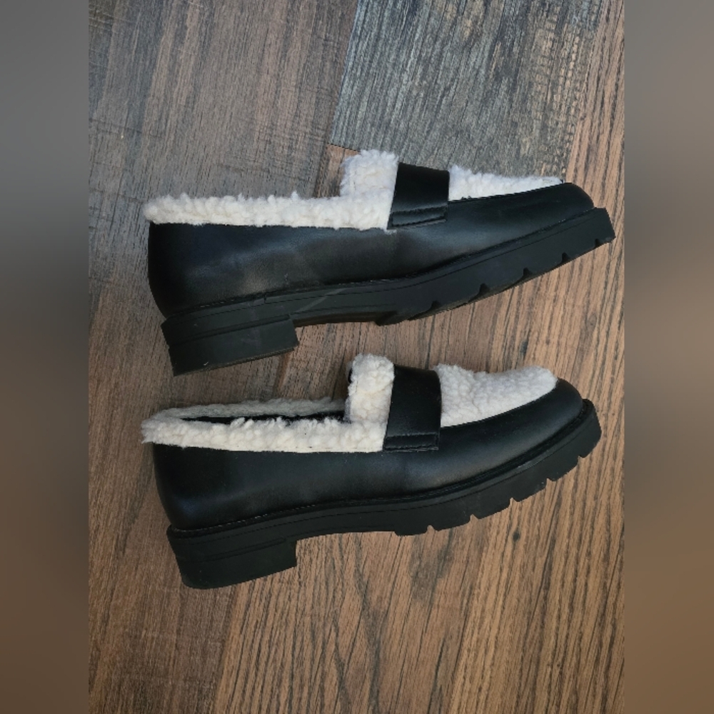 Leli Sherpa Lug Sole Loafer